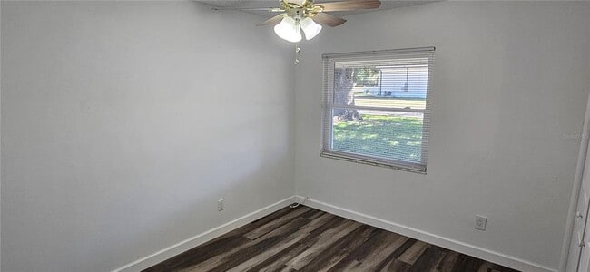 Building Photo - 38101 10th Ave