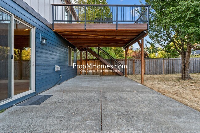 Building Photo - 1134 SE 40th Ave