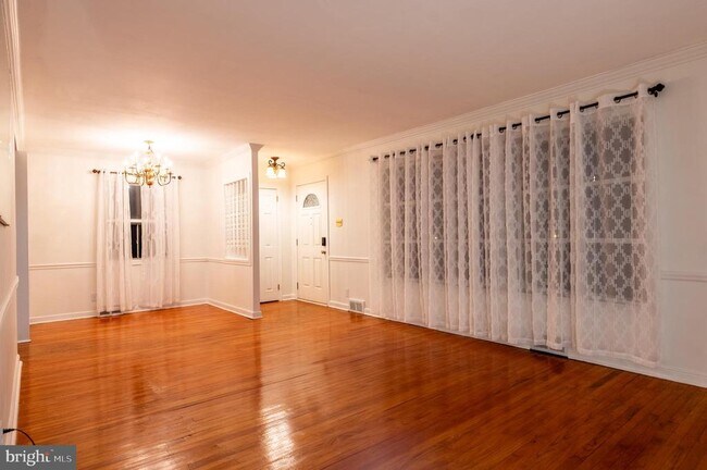 Building Photo - 2597 Carrell Ln