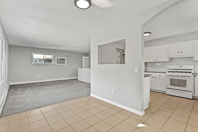 Building Photo - 16601 Eldorado St NW