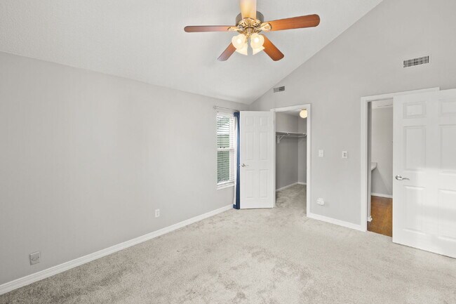 Building Photo - Rockrimmon Condo with Loft, Fireplace & Patio + Pool & Hot Tub