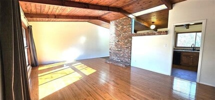 Building Photo - 1231 Cedar Park Pl