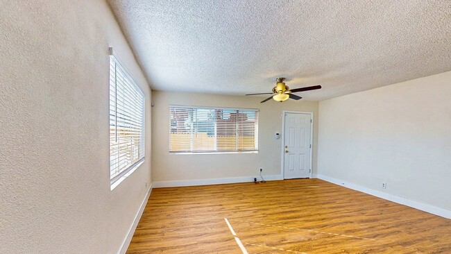 Building Photo - 1304 Rexford Pl