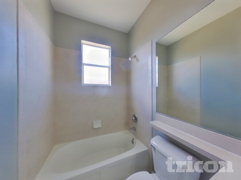 Building Photo - 2678 Mather Ln