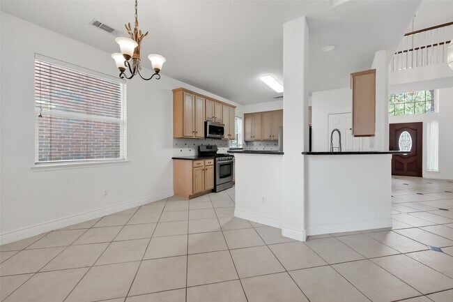 Building Photo - 19715 Azalea Brook Way