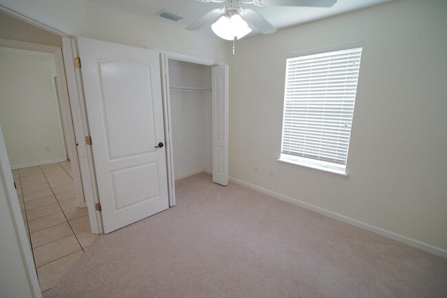 Building Photo - 9329 Tuscany Dr
