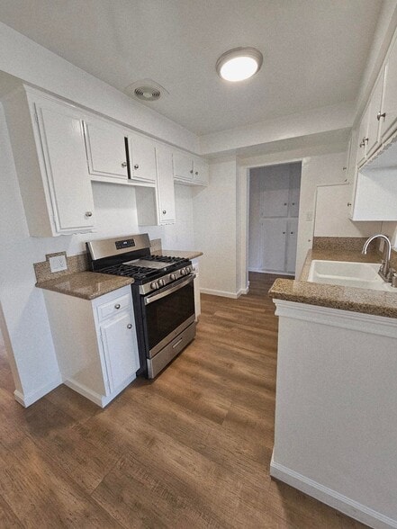 Building Photo - 8919 Longden Ave
