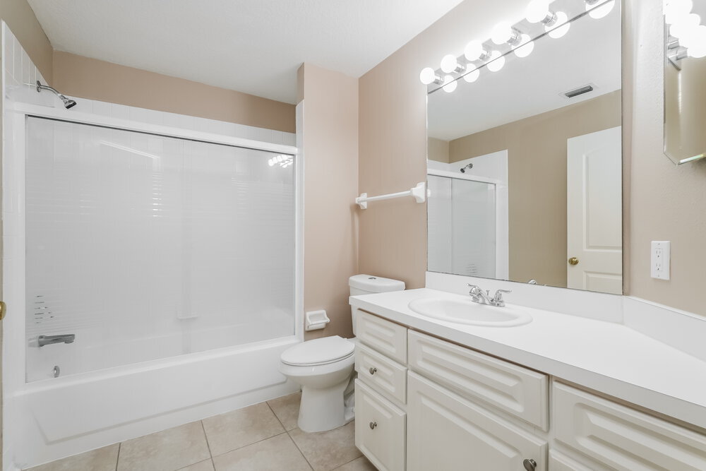 Building Photo - 17724 Long Rdg Rd