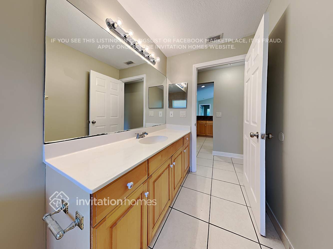 Building Photo - 116 La Mancha Ave
