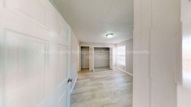 Building Photo - 2887 Post St