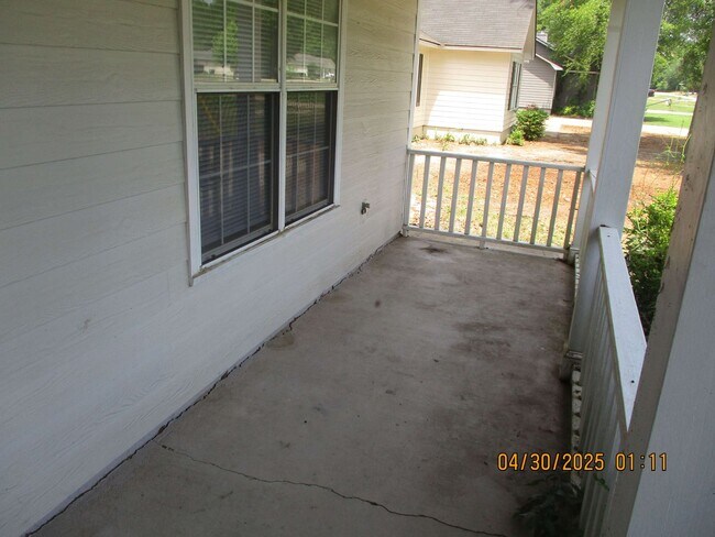 Building Photo - 227 Fire Tower Rd