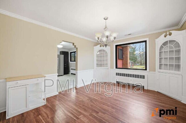 Building Photo - 2707 Martone Rd