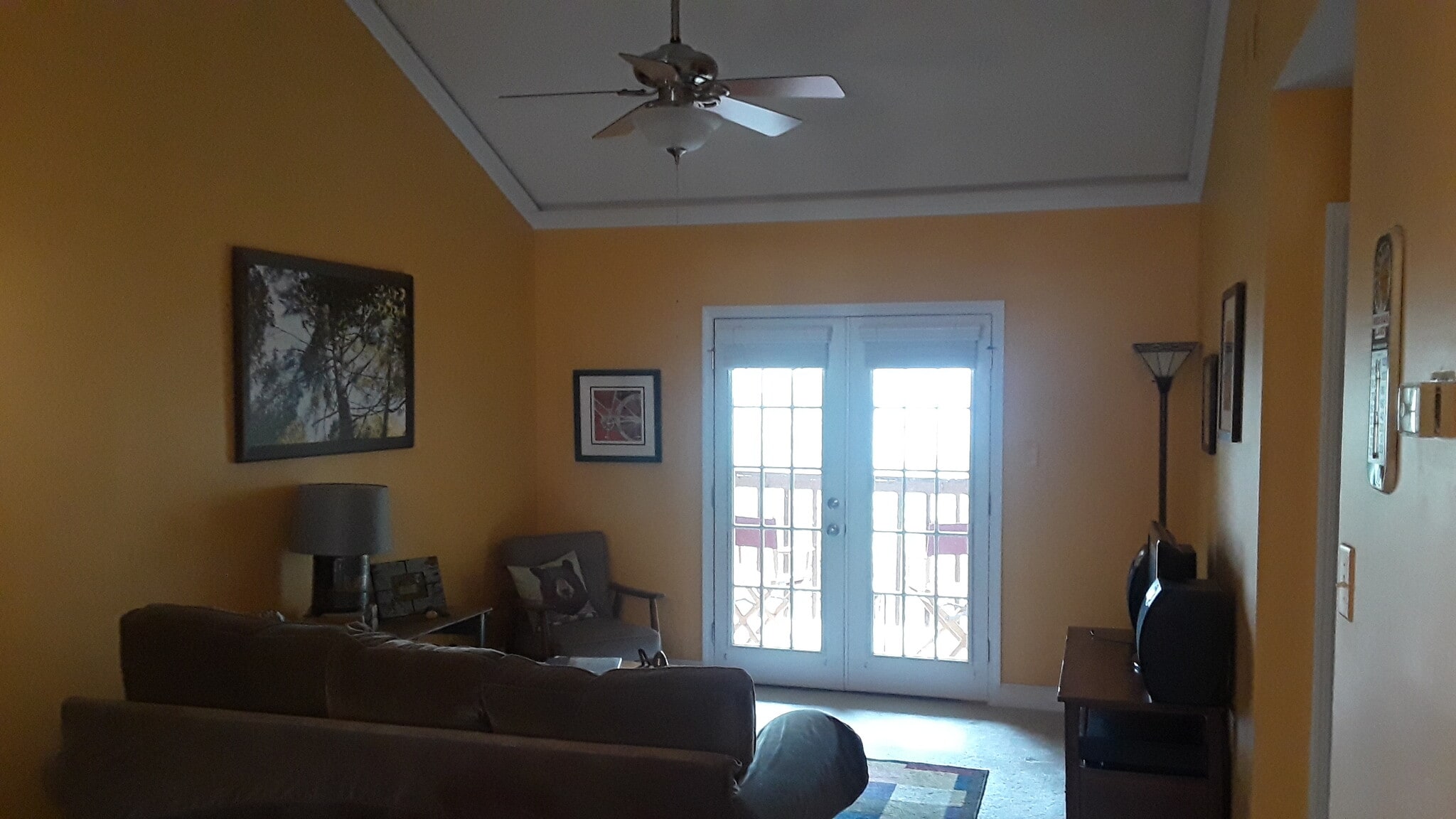 Building Photo - 1055 Baxter St