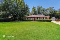 Building Photo - 1166 Bassett Dr