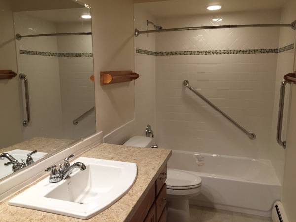 Bathroom - 231 N Fowler St