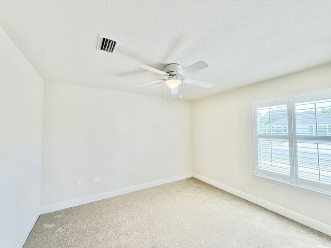 Building Photo - 5167 Carmell Ridge Cir