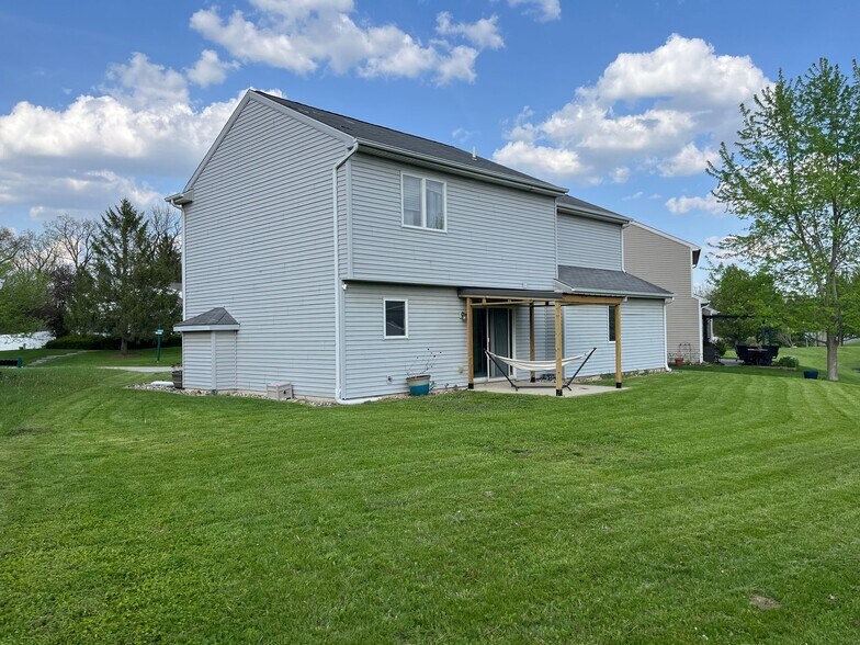 Building Photo - 7633 Irwin Pines Ct