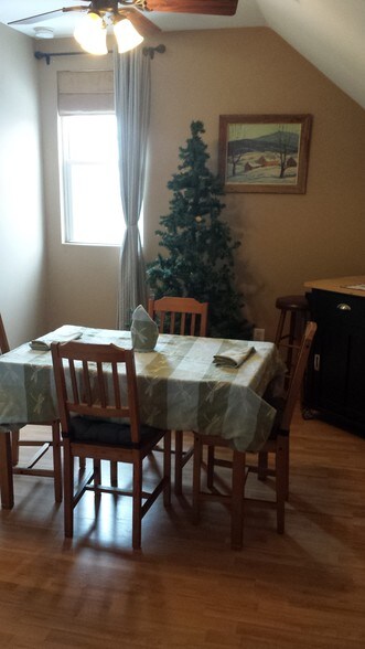 Bedroom 3 - 125 Pleasant St