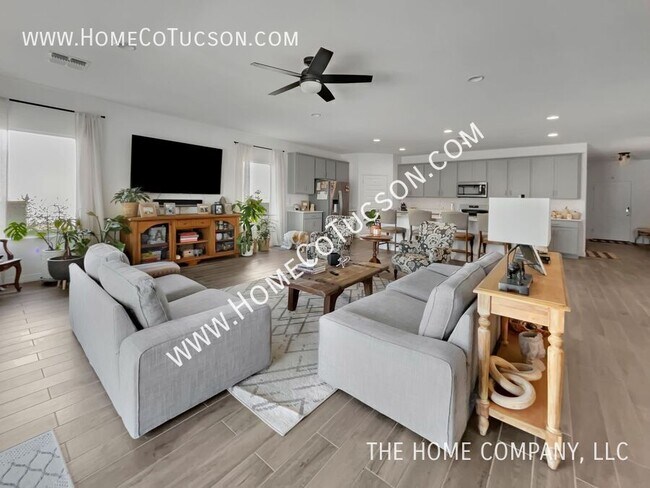 Building Photo - 5558 W Summer Vw Dr