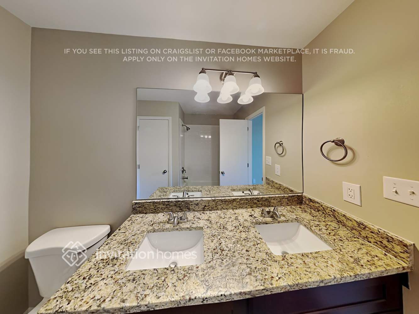 Building Photo - 158 Creek Haven Dr