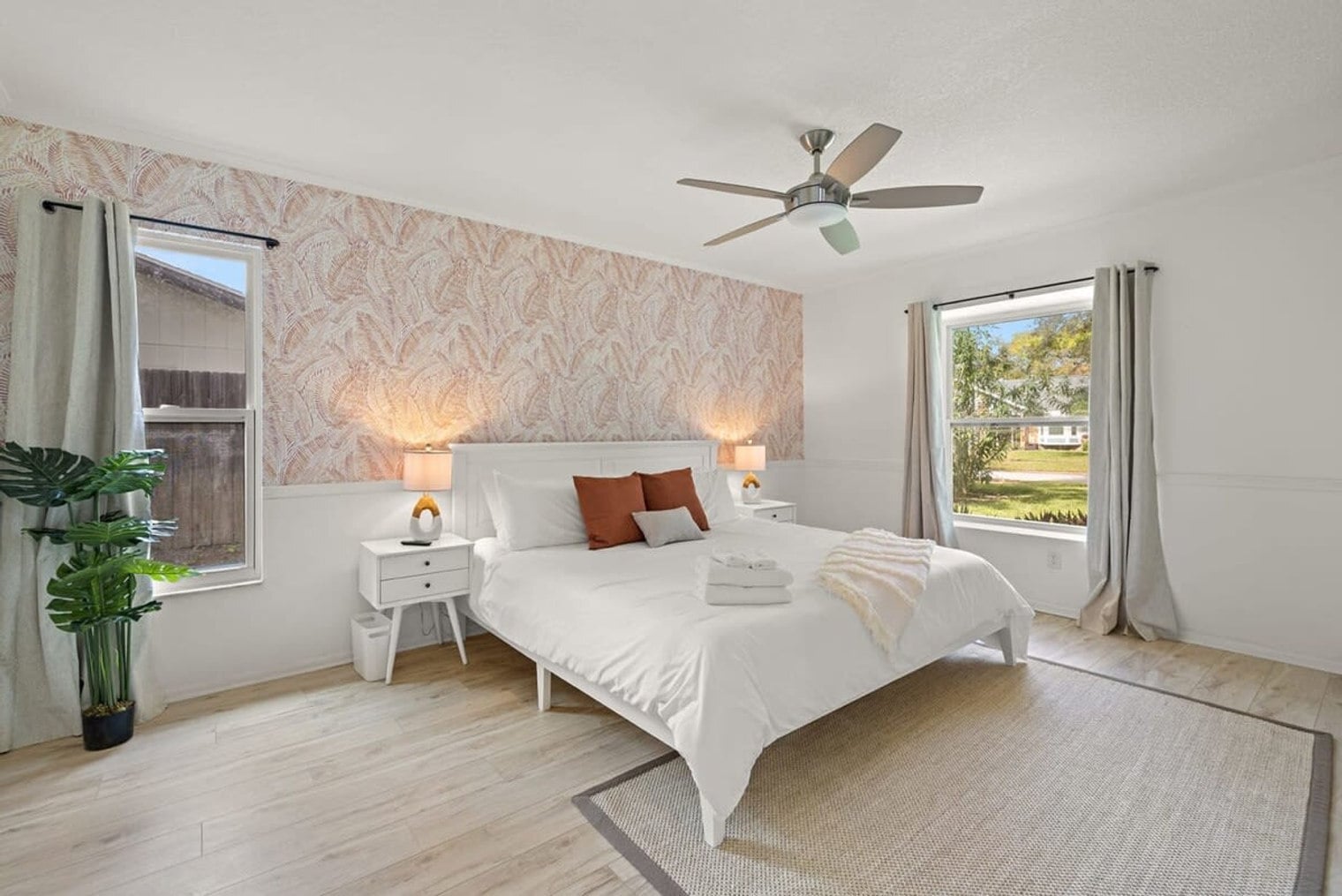 Building Photo - 1518 Wexford Dr E