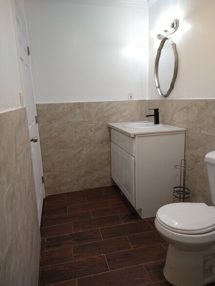 Building Photo - 473 Fort Lewis Dr