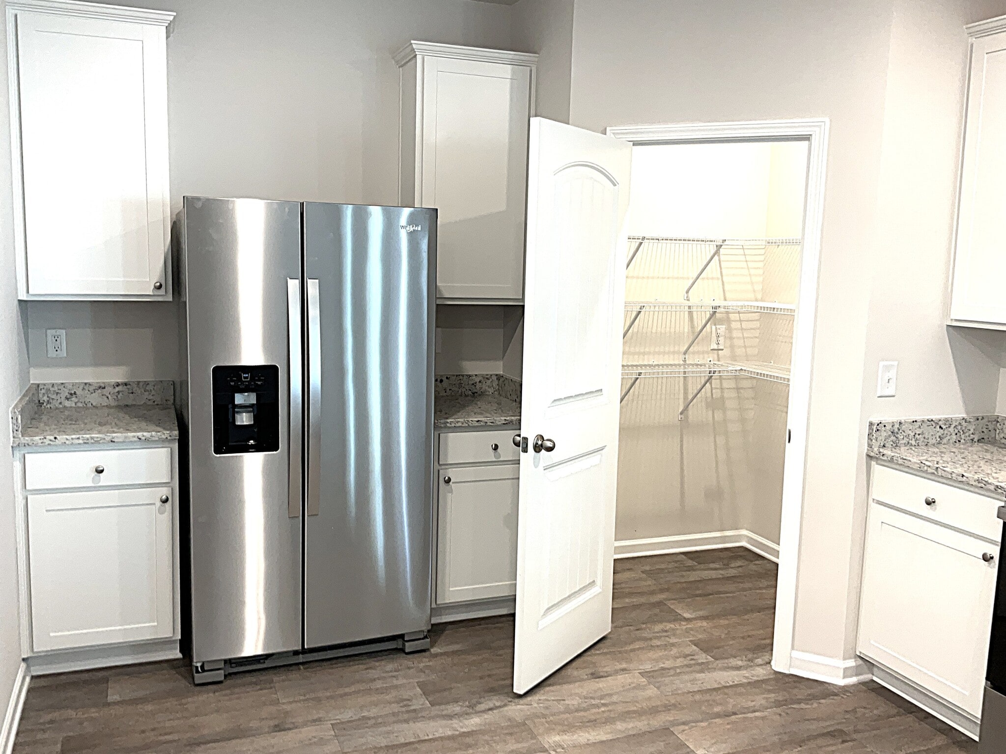 Building Photo - 3232 Emberly Dr