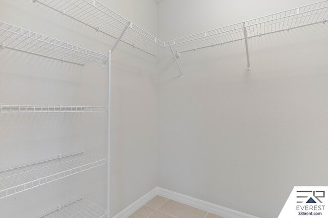 Building Photo - 158 Secretary Trail