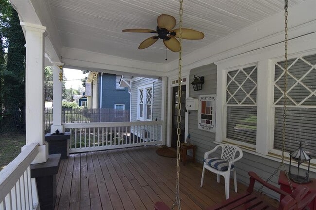 Building Photo - 375 Atwood St SW