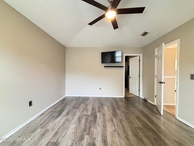 Building Photo - 1270 Tahoe Ct