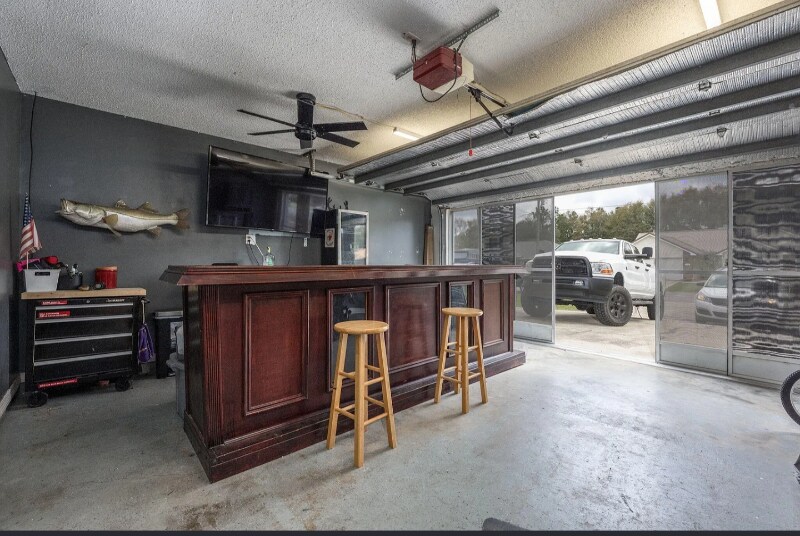 Building Photo - 4770 Coronado Cir