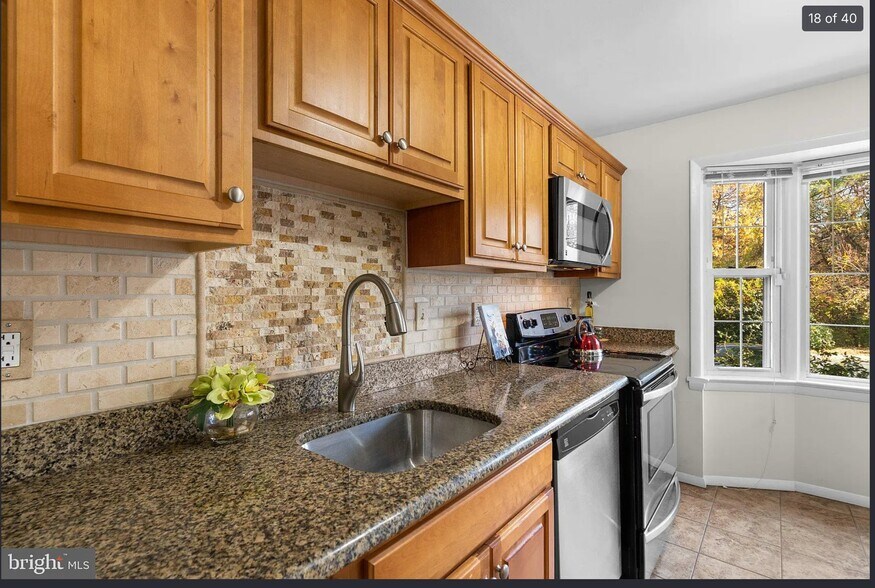 Building Photo - 1713 Redgate Farms Ct