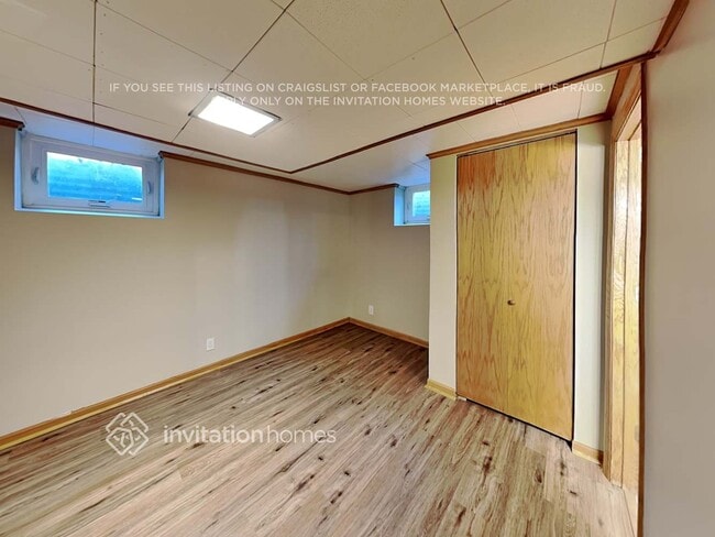 Building Photo - 2940 Orchard Ave N