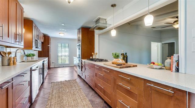 Building Photo - 3227 Rolling Knoll Dr