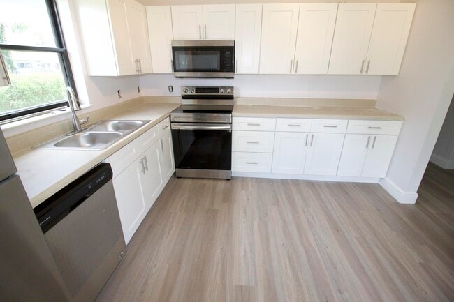 Primary Photo - 3797 Park Lane Villas Rd