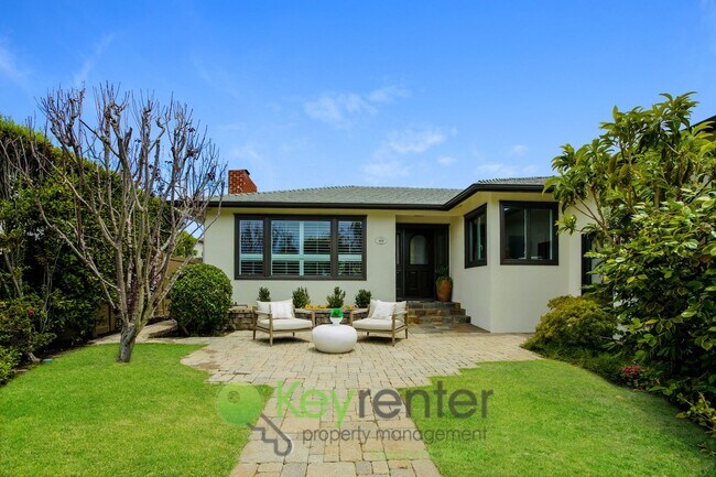 Building Photo - The Pinnacle of Corona Del Mar: Reimagined Single-level Luxury in Coveted Corona Highlands