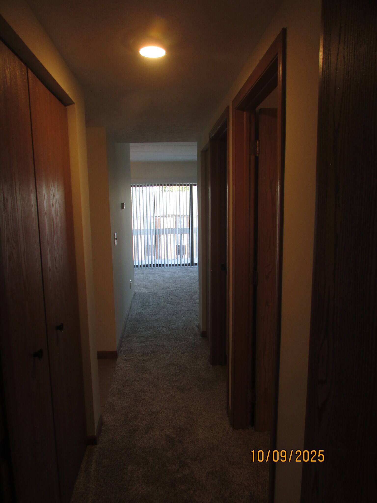 Building Photo - 1120 Eagle Feather Cir