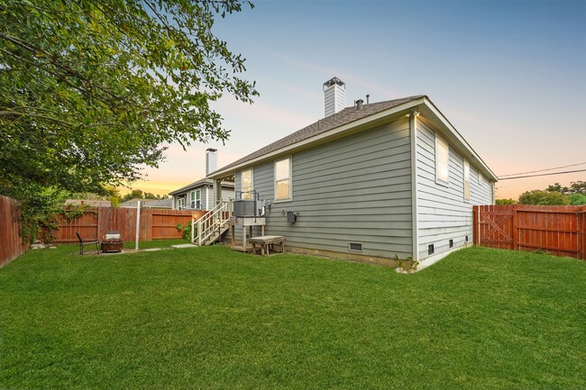 Building Photo - 3107 Amboy St