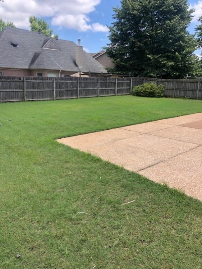 Building Photo - 1386 Milestone Cir