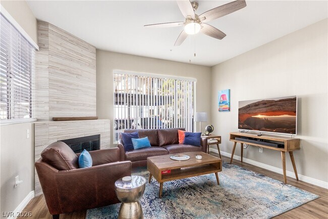 Building Photo - 7189 S Durango Dr