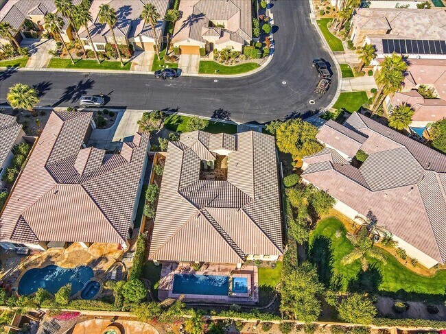 Building Photo - 80215 Queensboro Dr