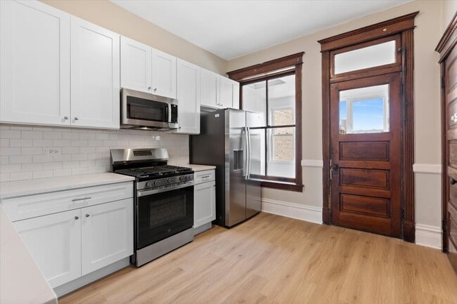 Building Photo - 3751 N Clifton Ave