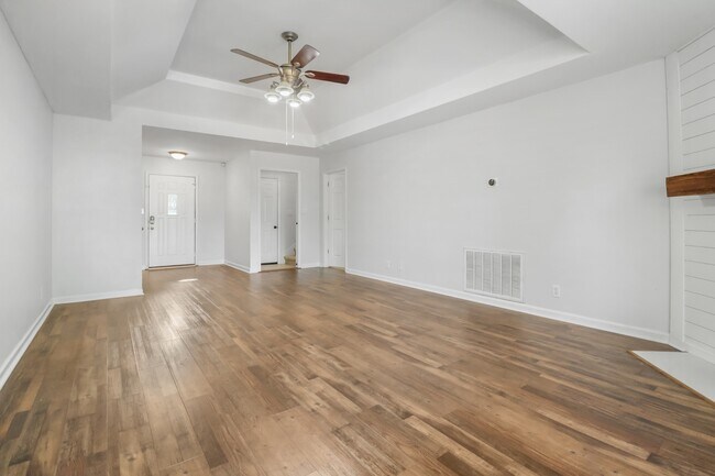 Building Photo - 3685 S Jot Dr
