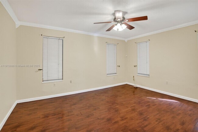 Building Photo - 7920 Alhambra Blvd