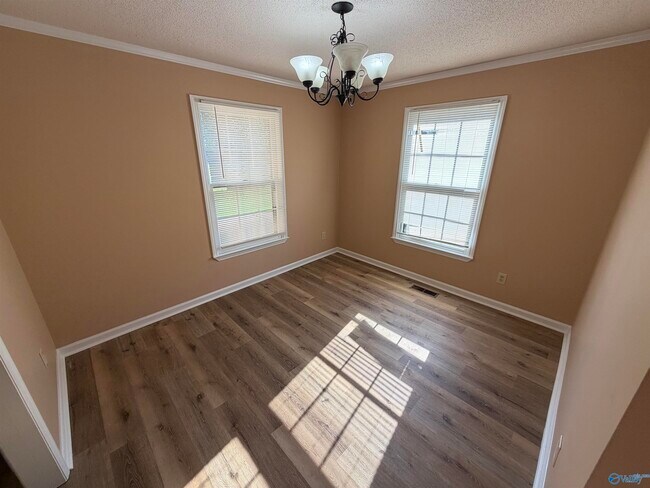 Building Photo - 13027 Coys Dr SE