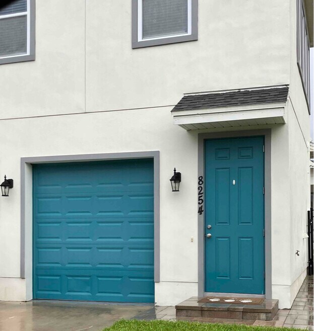 Building Photo - 8254 Nemours Pkwy
