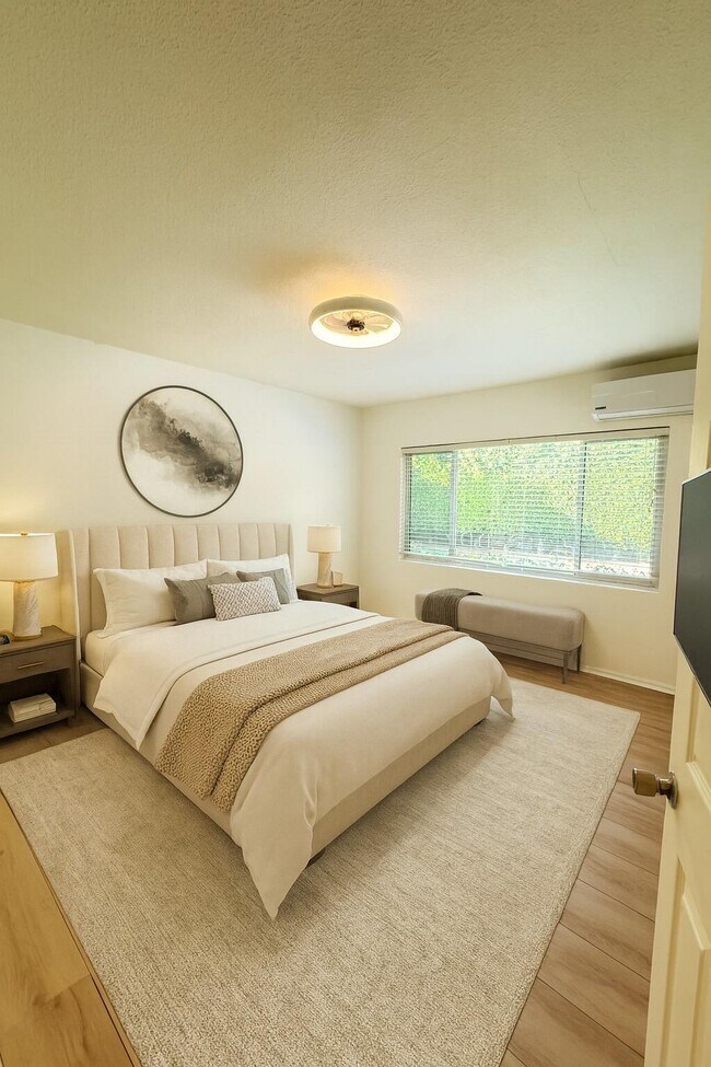 Building Photo - 502 Calle Santa Rosa S