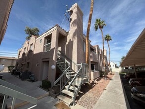 Building Photo - BEAUTIFULLY UPGRADED CONDO - SPACIOUS 2 BEDROOM, 2 BATH TOP FLOOR IN PRIME LAS VEGAS LOCATION