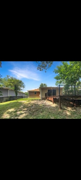 Building Photo - 614 Conover Ln