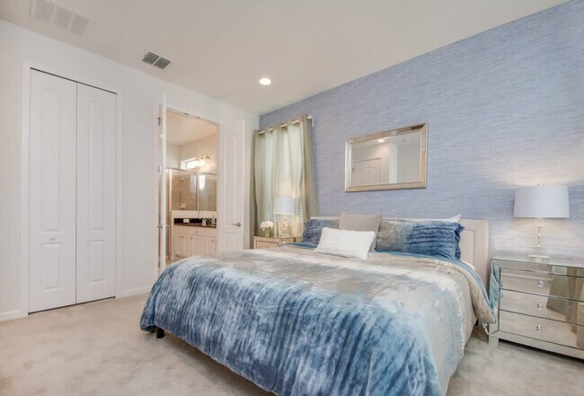 Building Photo - 4519 Monado Dr
